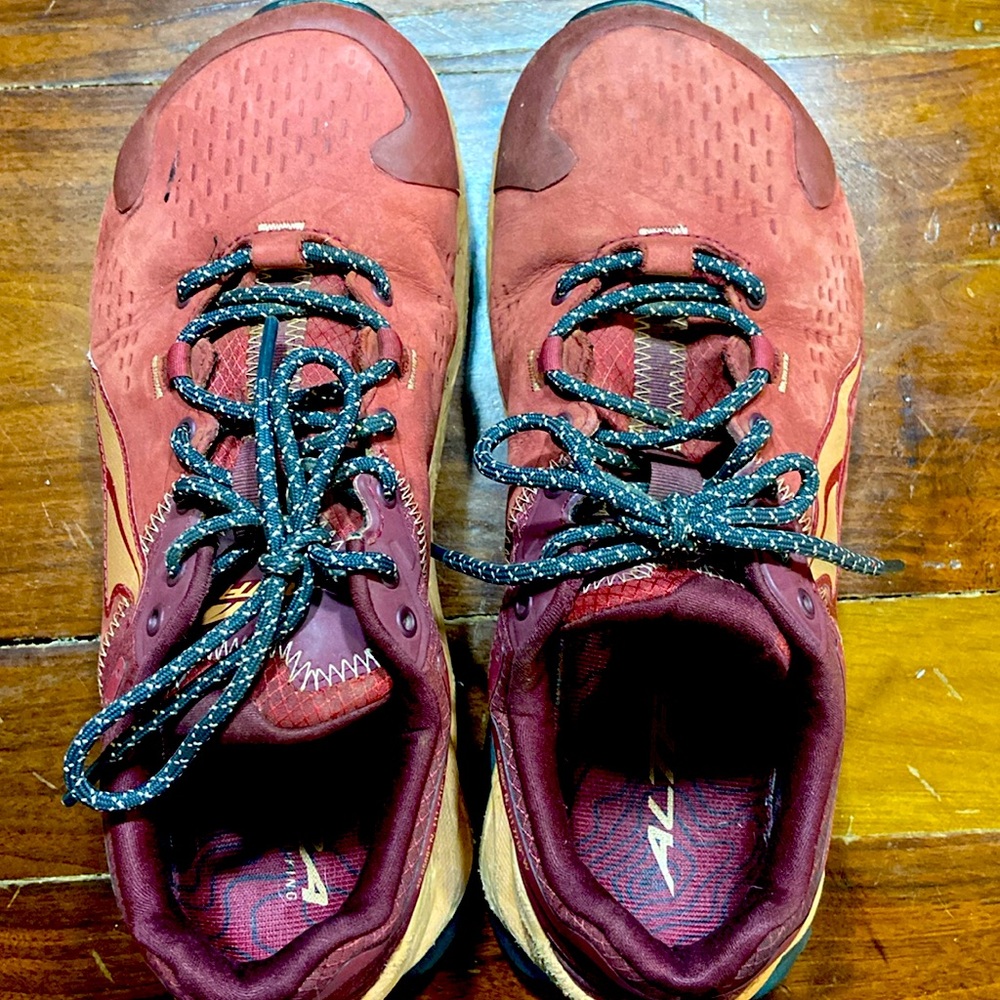 Altra Aloa Womens Sneakers 10